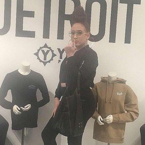 Meet your Posher, Kash